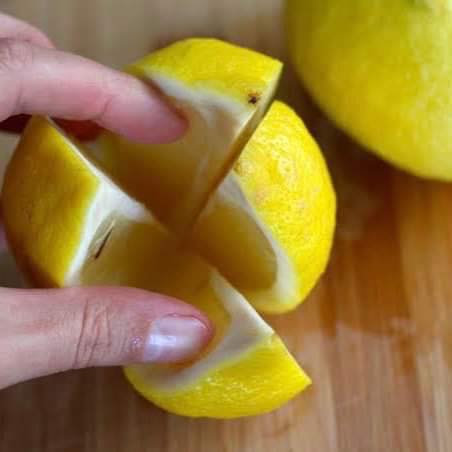 Cut a lemon in four and keep it in your bedroom overnight – the reason is brilliant: