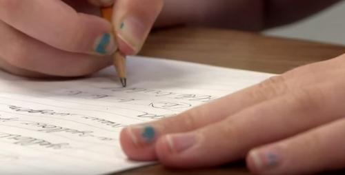 A School In Texas Is Reintroducing Cursive Writing To The Elementary Curriculum